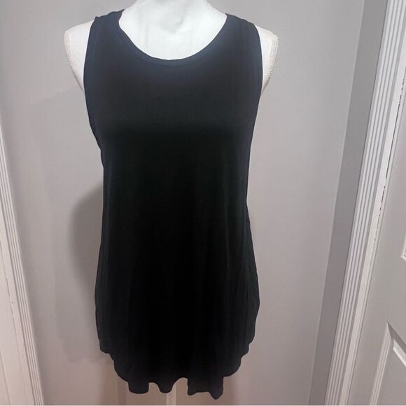 Gap women's black tank top oversized size large - Picture 2 of 7